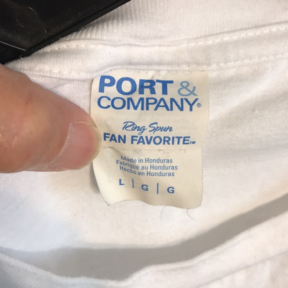 Women’s Heart Tee - Picture 6 of 6